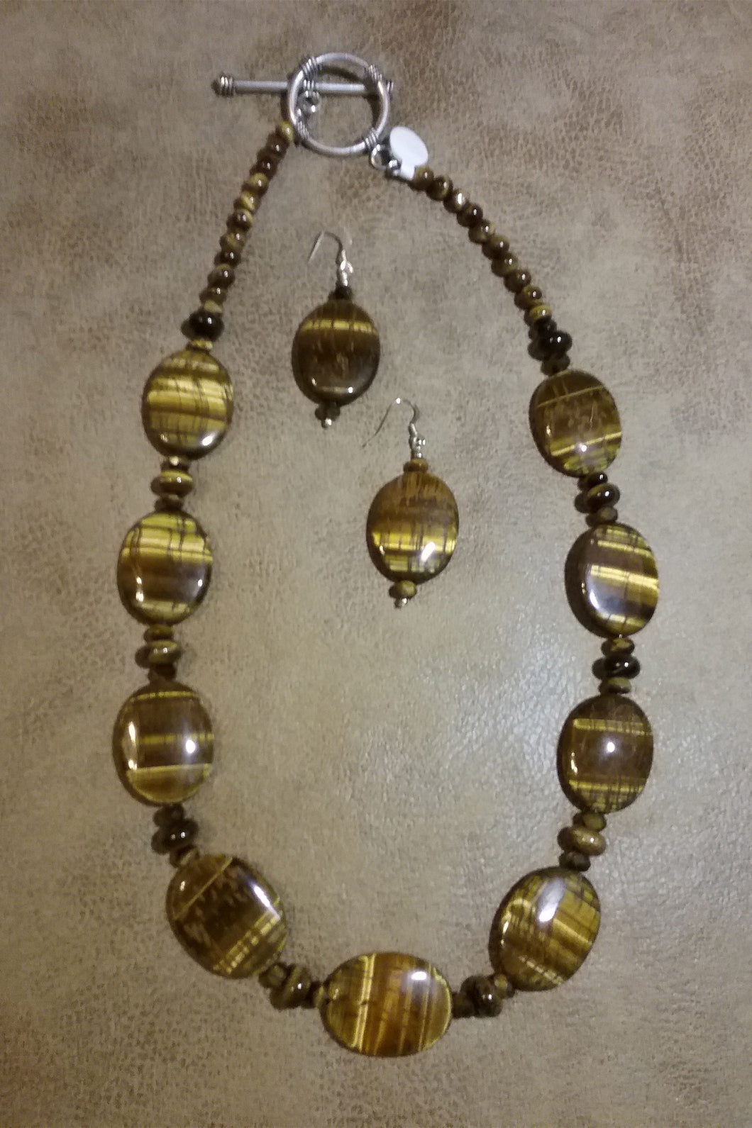 Single Strand Tigereye Neckace and Earrings